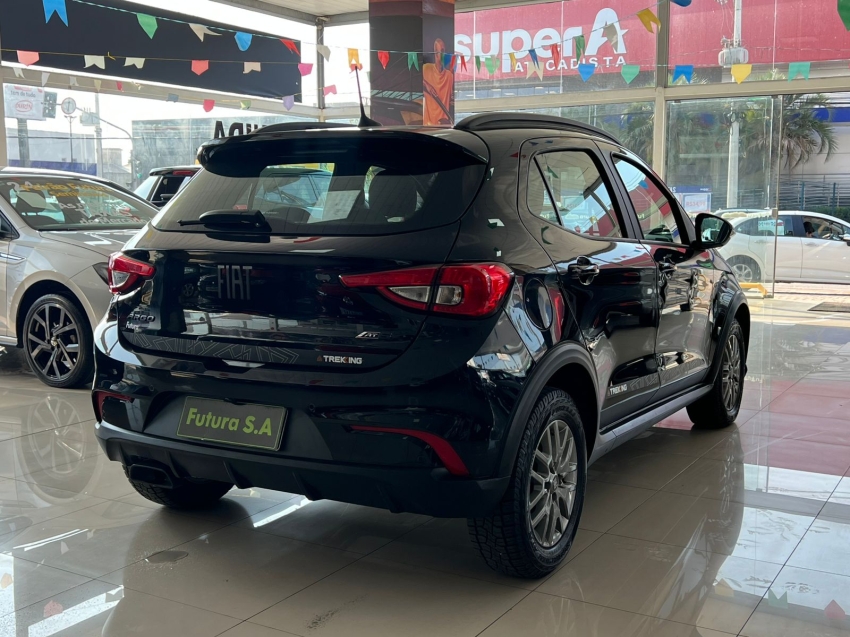 fiat argo 1.8 e.torq flex trekking at6 gasolina 4p automatico 2021