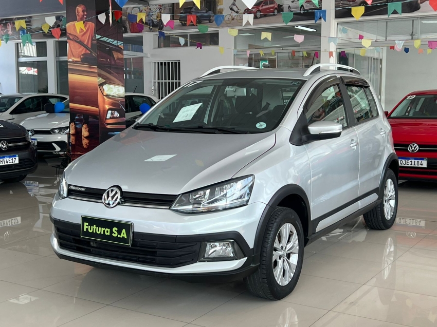 volkswagen crossfox 1.6 msi flex 16v 4p automatizado gasolina semiautomatico 2017 volkswagen crossfox 1.6 msi flex 16v 4p automatizado gasolina semiautomatico 2017
