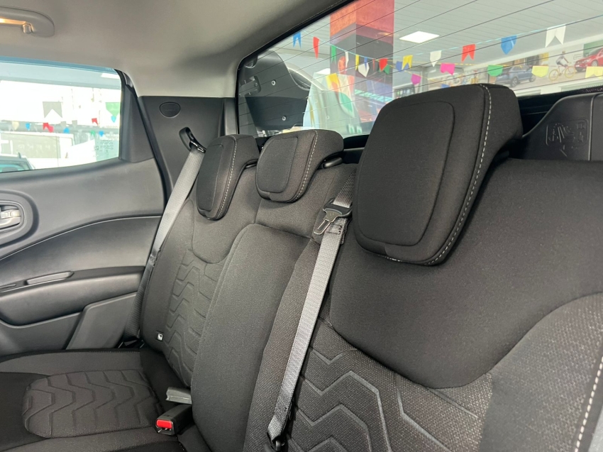 fiat toro 1.3 turbo 270 flex freedom at6 gasolina 4p automatico 2025