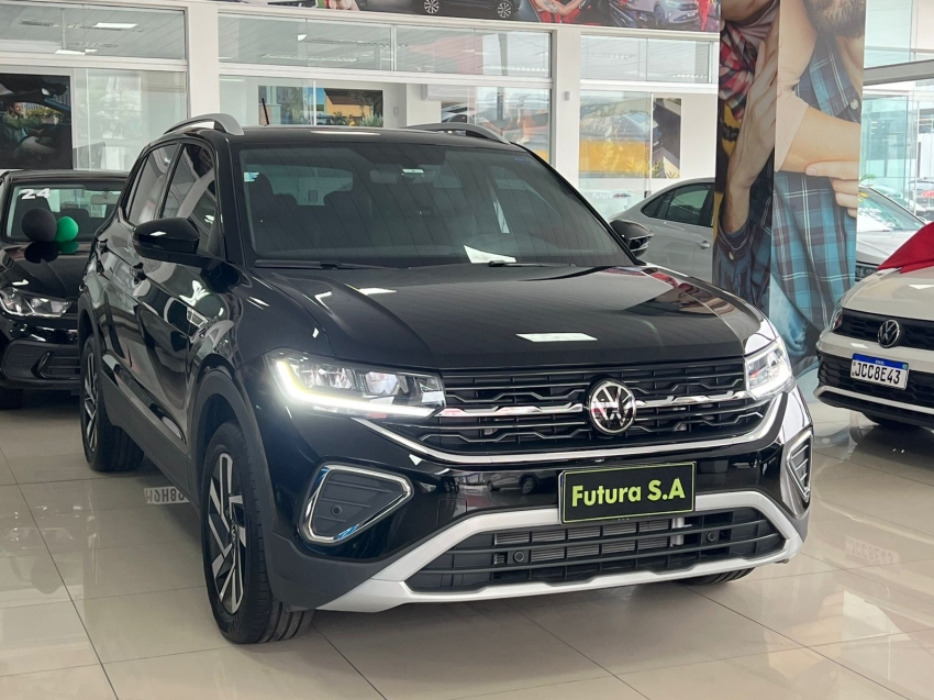 volkswagen t-cross 1.4 250 tsi total flex highline automatico gasolina 4p 2025