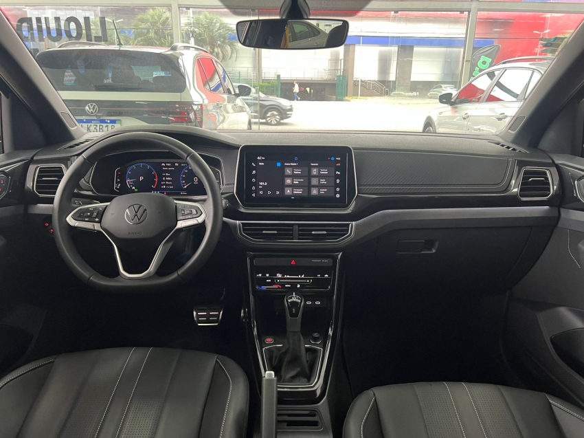 volkswagen t-cross 1.4 250 tsi total flex highline automatico gasolina 4p 2025