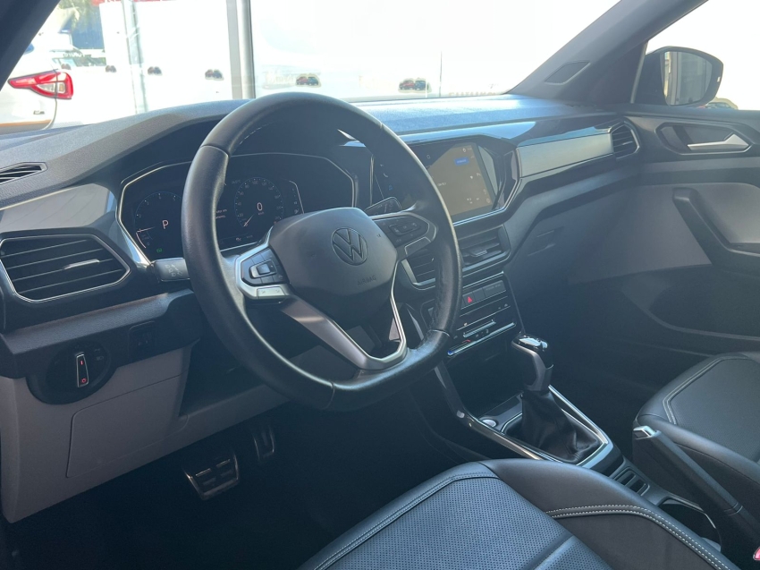 volkswagen t-cross 1.4 250 tsi total flex highline automatico gasolina 4p 20233