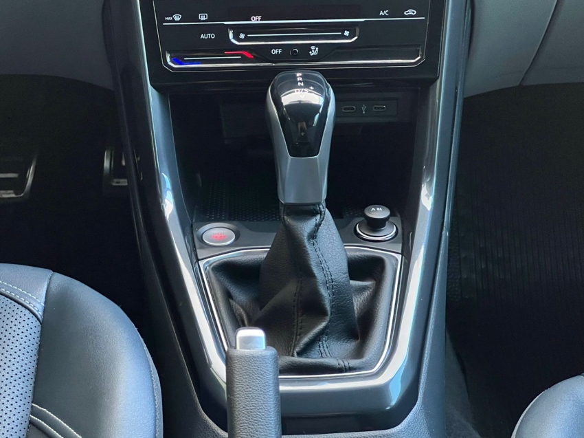 volkswagen t-cross 1.4 250 tsi total flex highline automatico gasolina 4p 20238