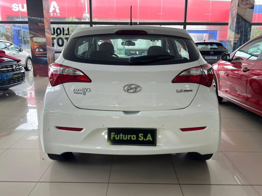 hyundai hb20 1.6 comfort style 16v flex 4p manual gasolina 201512