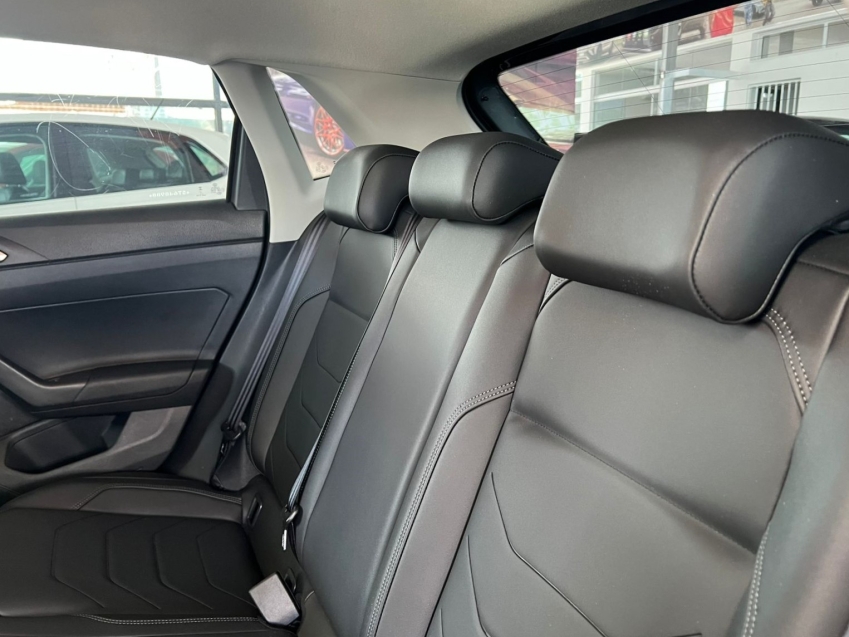 volkswagen polo 1.0 170 tsi highline automatico gasolina 4p 202510