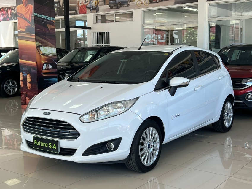 ford fiesta 1.6 titanium hatch 16v flex 4p powershift gasolina automatico 2015