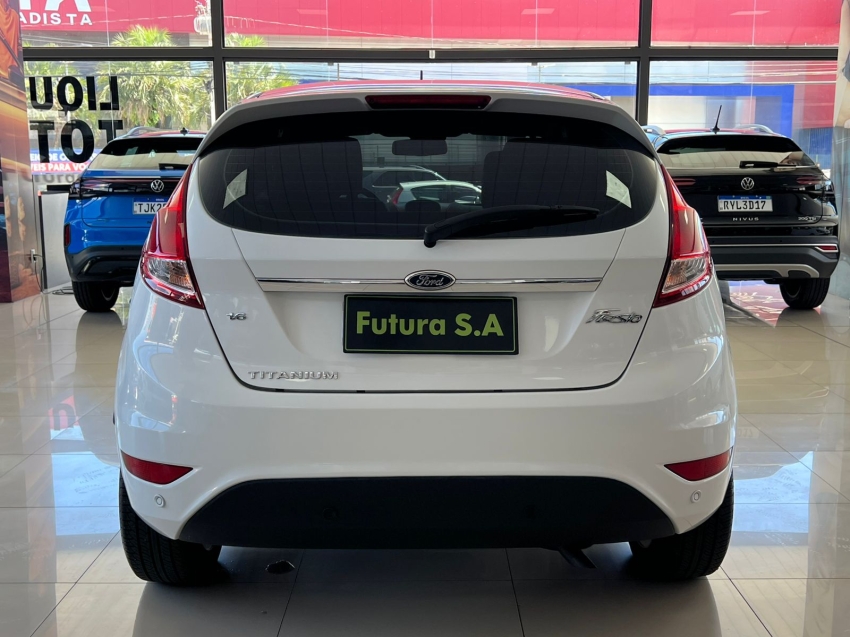 ford fiesta 1.6 titanium hatch 16v flex 4p powershift gasolina automatico 201512