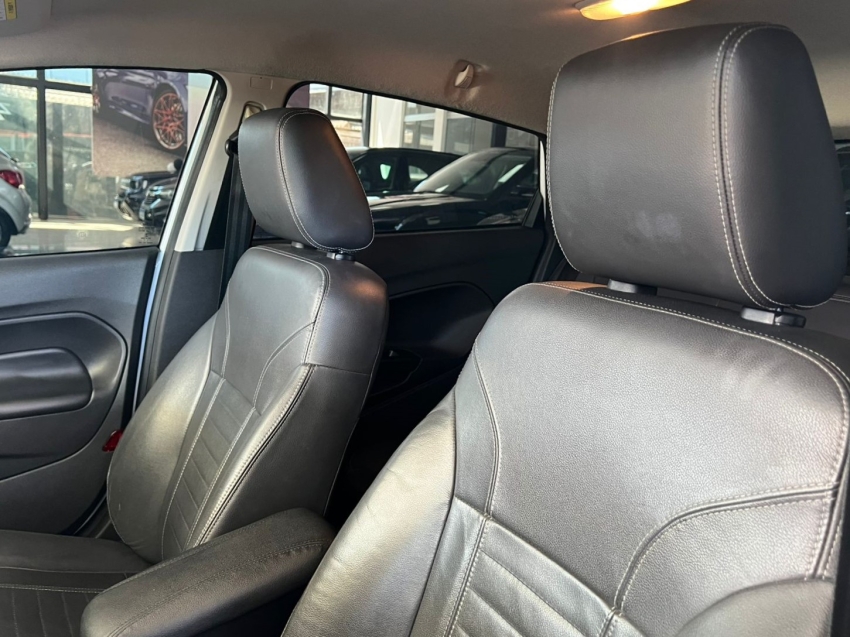 ford fiesta 1.6 titanium hatch 16v flex 4p powershift gasolina automatico 20154