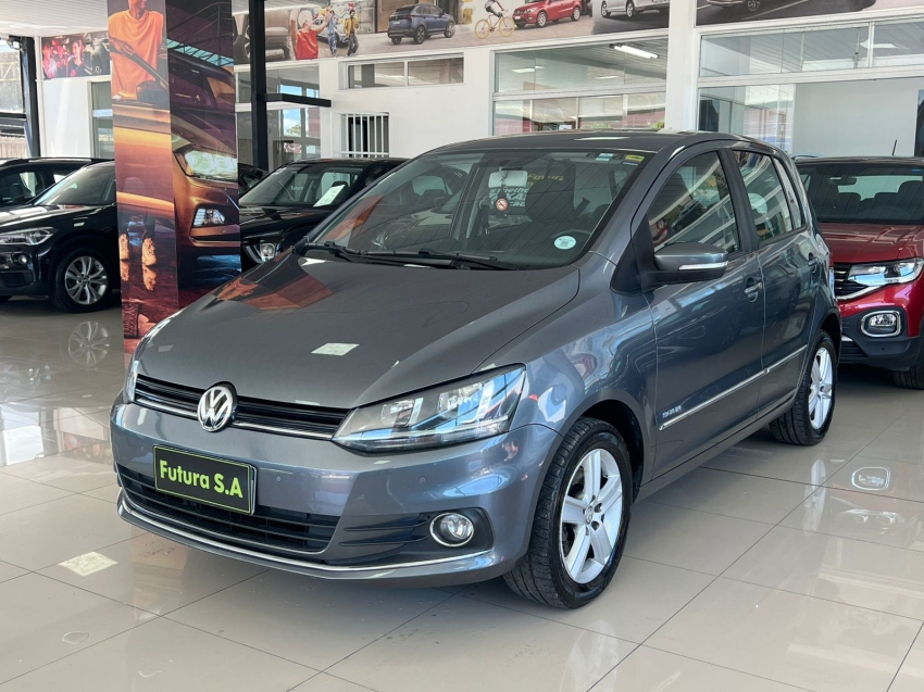 volkswagen fox 1.6 msi highline 16v flex 4p manual gasolina 2016