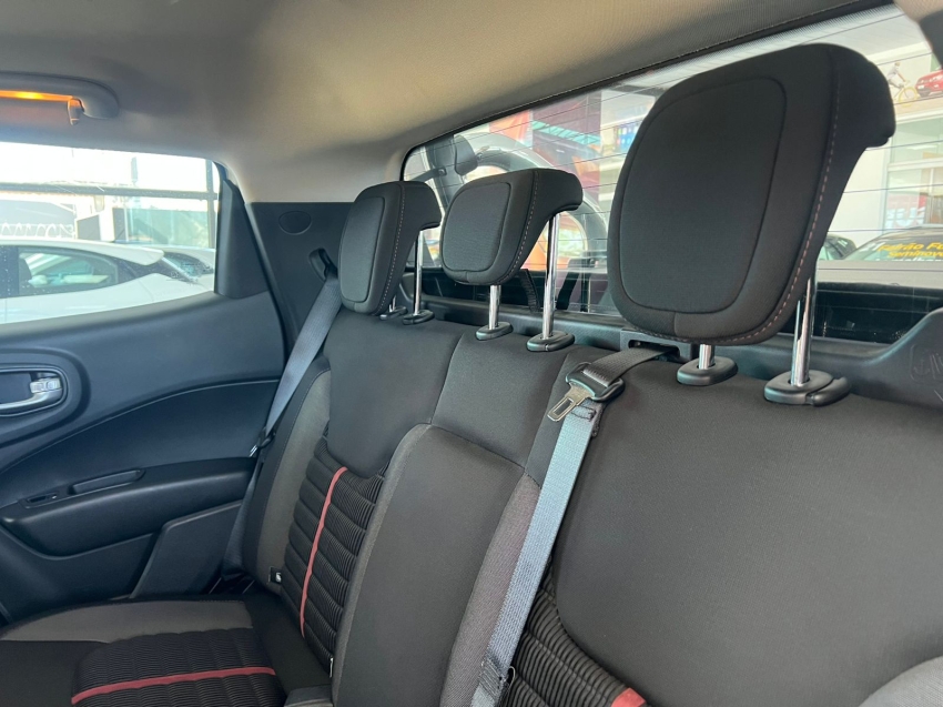 fiat toro 1.8 16v evo flex freedom at6 gasolina 4p automatico 202010