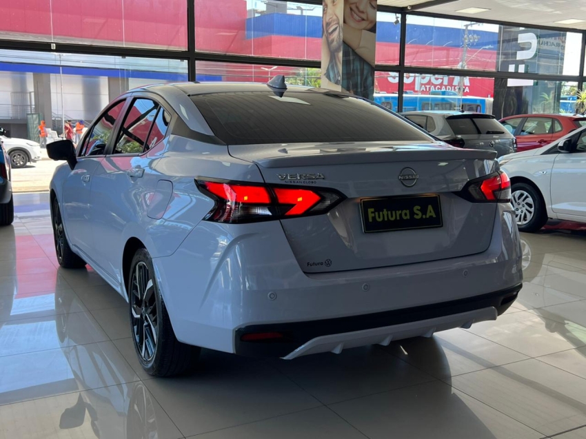 nissan versa 1.6 16v flex exclusive xtronic gasolina 4p automatico 202411