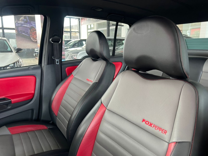 volkswagen fox 1.6 msi pepper 16v flex 4p automatizado gasolina automatico 20184