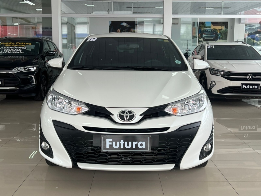toyota yaris 1.3 16v flex xl plus tech multidrive gasolina 4p automatico 20191