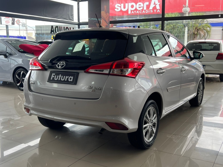 toyota yaris 1.5 16v flex xs connect multidrive gasolina 4p automatico 202011