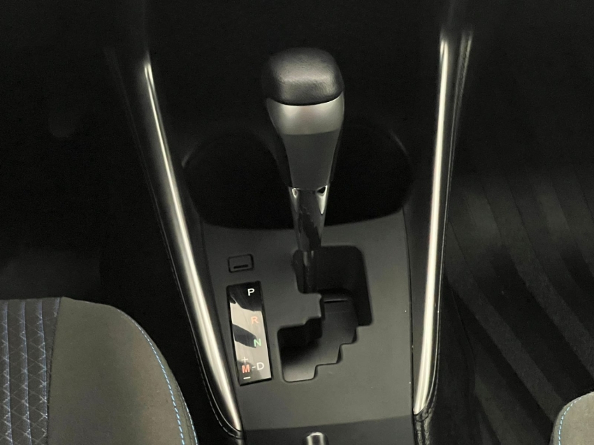 toyota yaris 1.5 16v flex xs connect multidrive gasolina 4p automatico 20208