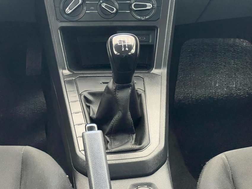 volkswagen polo 1.0 mpi track manual gasolina 4p 20258