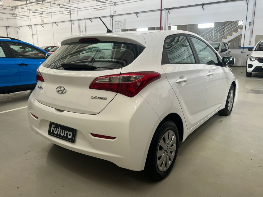 hyundai hb20 1.6 comfort style 16v flex 4p manual gasolina 201513