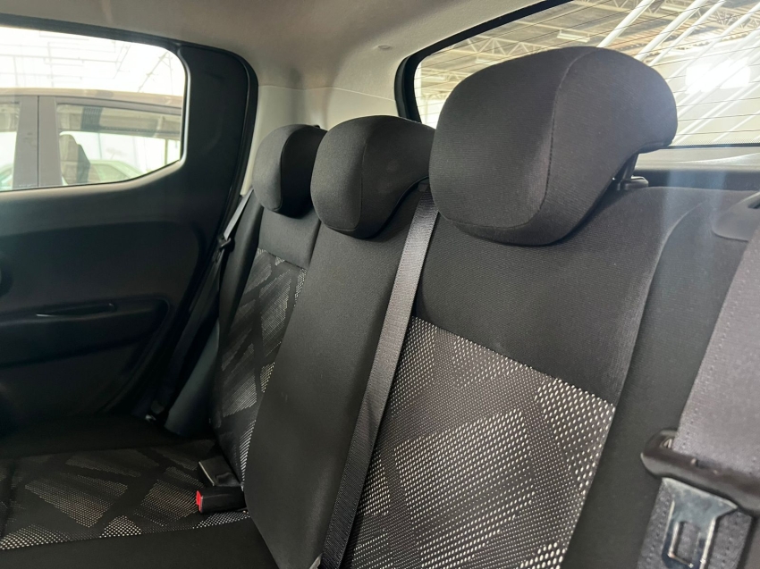 fiat mobi 1.0 evo flex like. manual gasolina 4p 202510