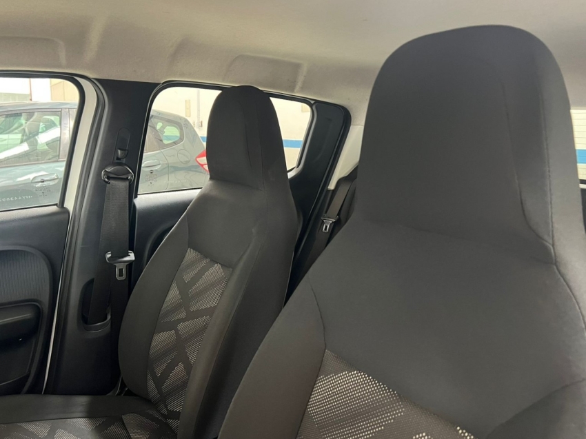 fiat mobi 1.0 evo flex like. manual gasolina 4p 20174