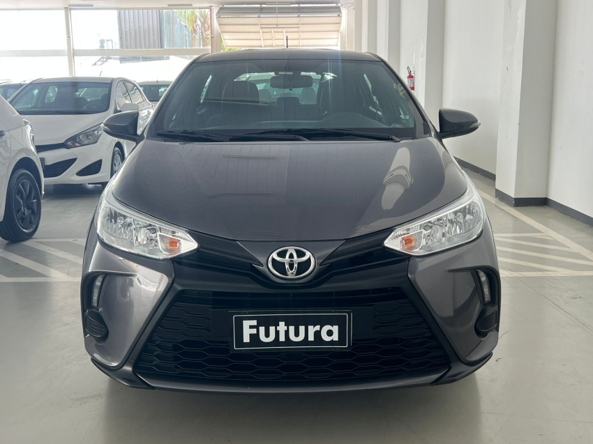 toyota yaris 1.5 16v flex xl multidrive gasolina 4p automatico 2025