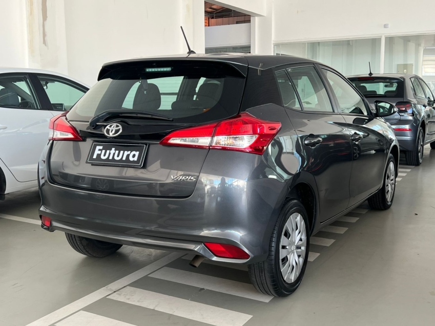 toyota yaris 1.5 16v flex xl multidrive gasolina 4p automatico 202511