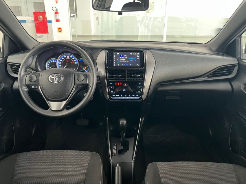 toyota yaris 1.5 16v flex xl multidrive gasolina 4p automatico 20254