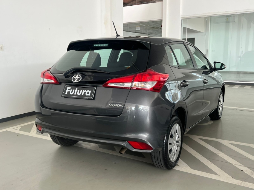 toyota yaris 1.5 16v flex xl multidrive gasolina 4p automatico 202511