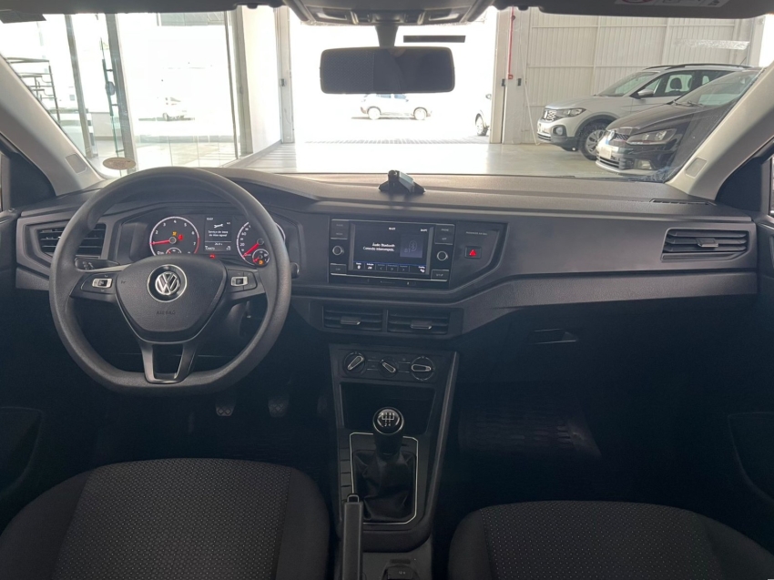 volkswagen polo 1.0 mpi total flex manual gasolina 4p 20215