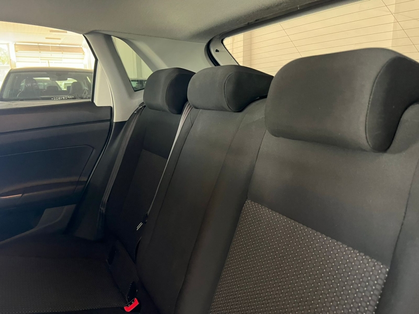 volkswagen polo 1.0 mpi total flex manual gasolina 4p 202110