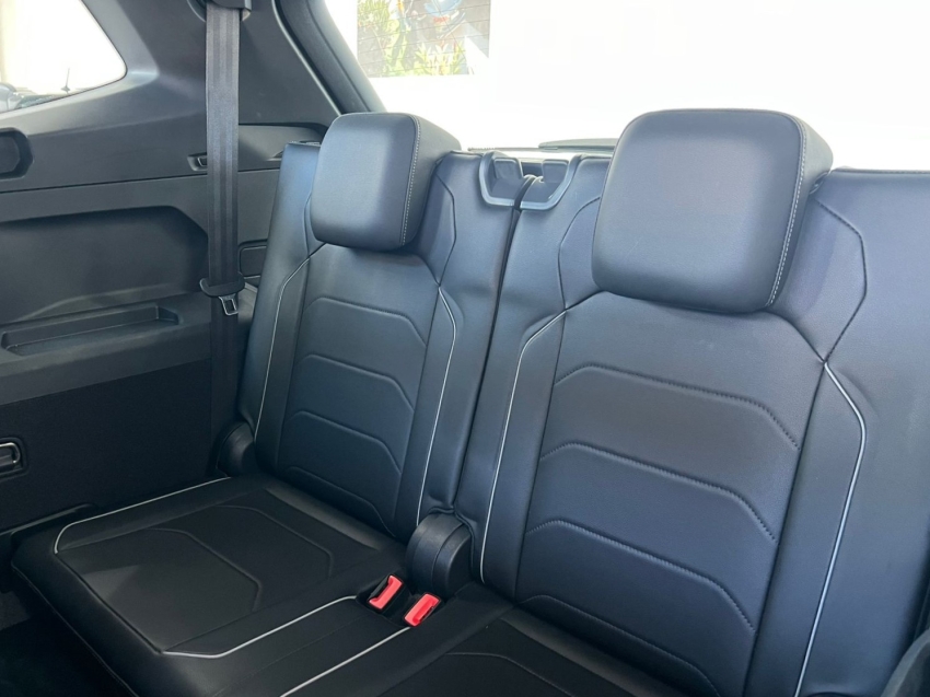 volkswagen tiguan 2.0 300 tsi gasolina allspace r-line automatico 4p 202411