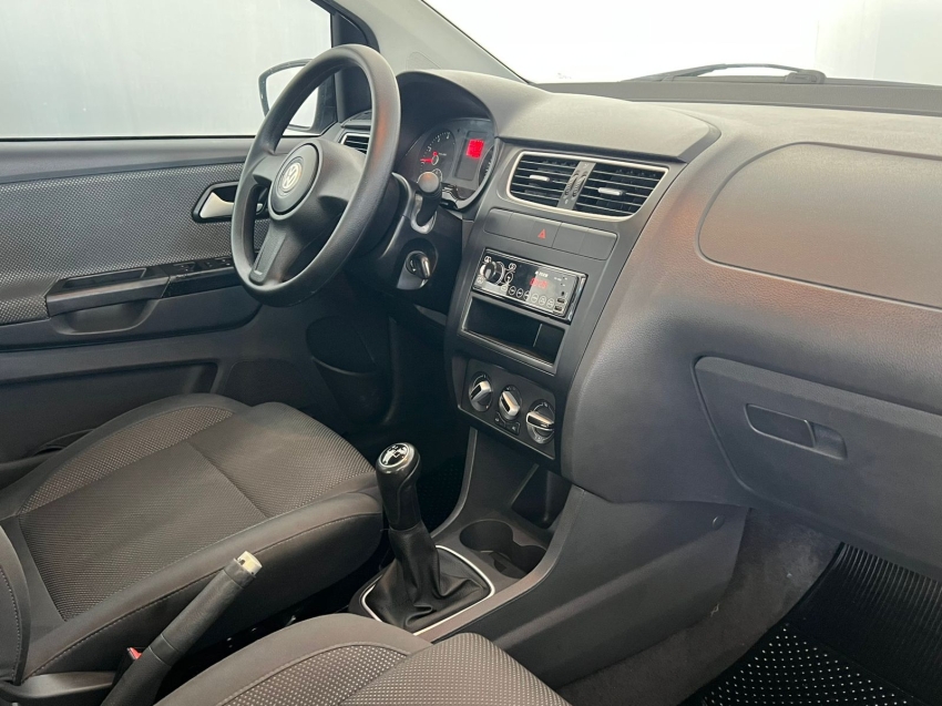 volkswagen fox 1.0 mi 8v flex 4p manual gasolina 20129