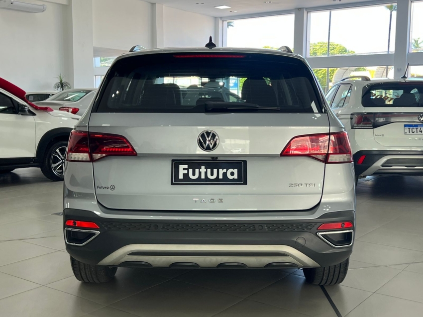 volkswagen taos 1.4 250 tsi total flex comfortline automatico gasolina 4p 202212