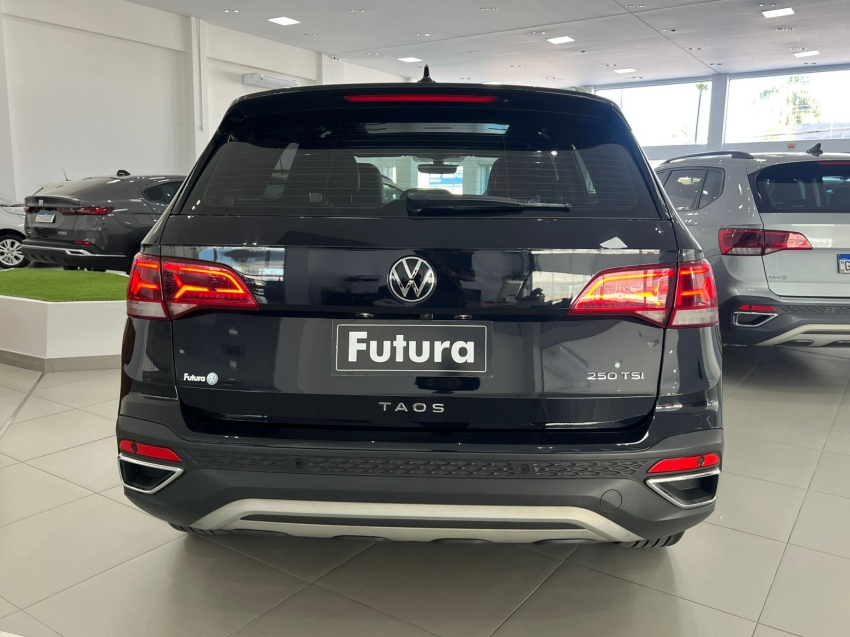 volkswagen taos 1.4 250 tsi total flex highline automatico gasolina 4p 202212