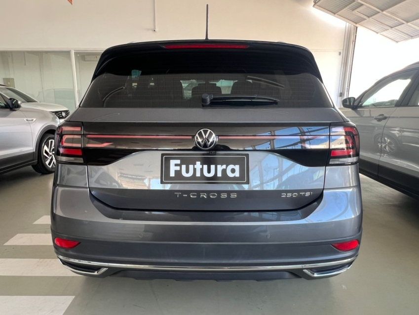 volkswagen t-cross 1.4 250 tsi total flex highline automatico gasolina 4p 202312