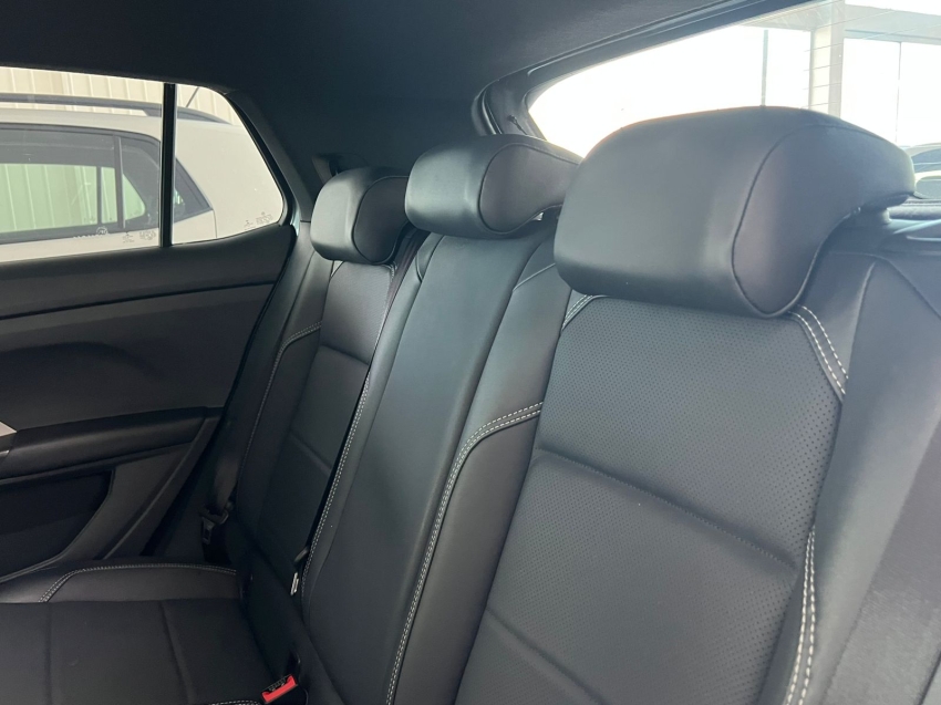 volkswagen t-cross 1.4 250 tsi total flex highline automatico gasolina 4p 202310