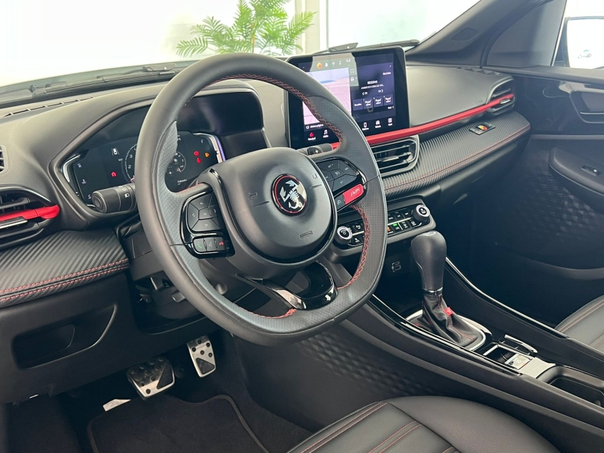 fiat fastback 1.3 turbo 270 flex abarth at6 gasolina 4p automatico 20243