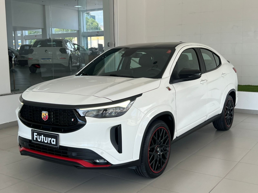 fiat fastback 1.3 turbo 270 flex abarth at6 gasolina 4p automatico 2024