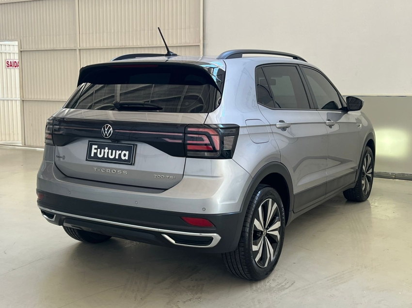 volkswagen t-cross 1.0 200 tsi total flex comfortline automatico gasolina 4p 202413