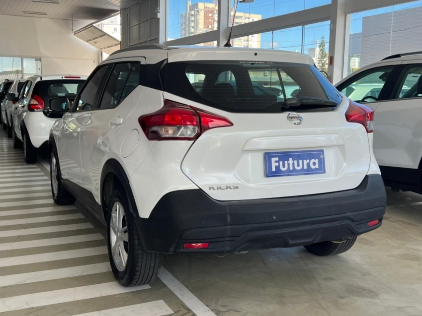 nissan kicks 1.6 16v flexstart s direct 4p xtronic flex automatico 201911
