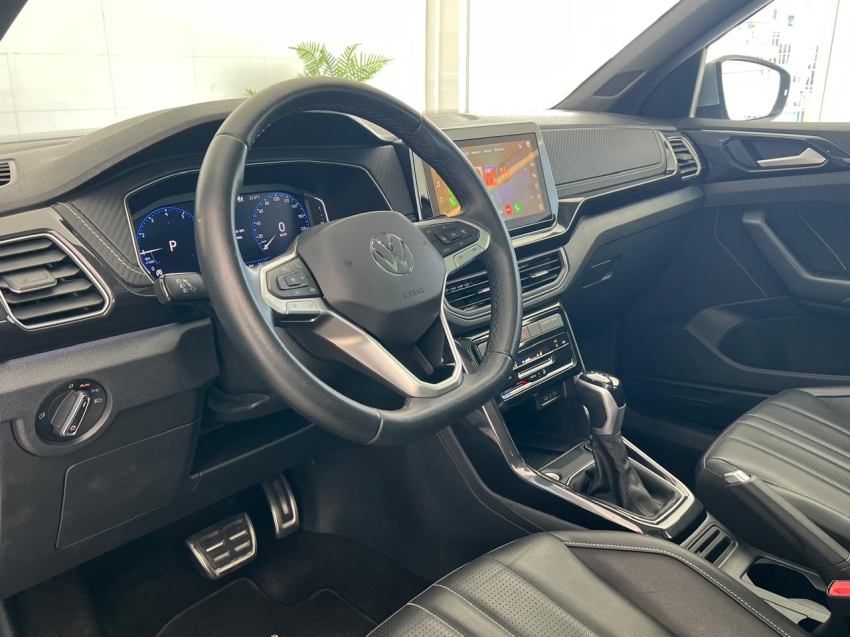 volkswagen t-cross 1.4 250 tsi total flex highline automatico 4p 20253