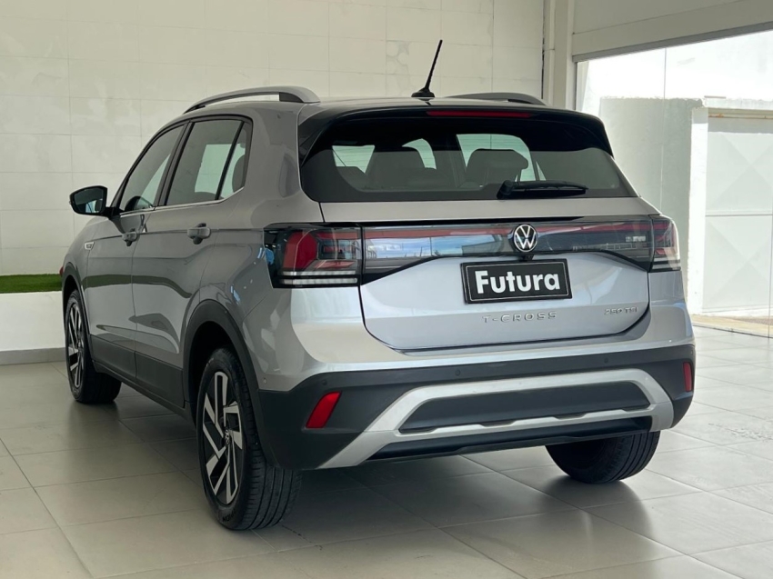 volkswagen t-cross 1.4 250 tsi total flex highline automatico 4p 202511