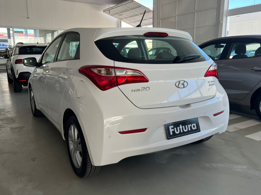 hyundai hb20 1.6 premium 16v flex 4p automatico gasolina 201411