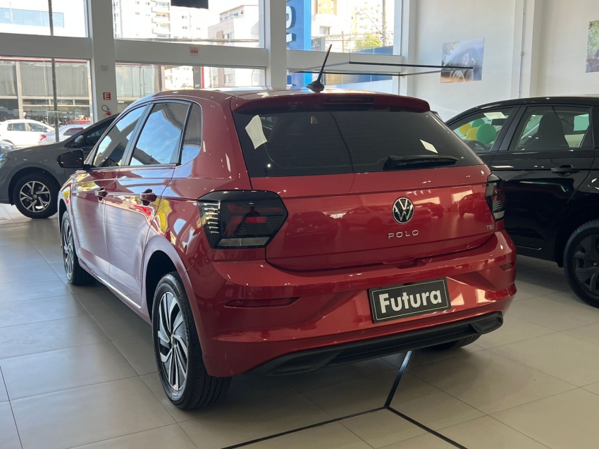 volkswagen polo 1.0 170 tsi highline automatico gasolina 4p 202413