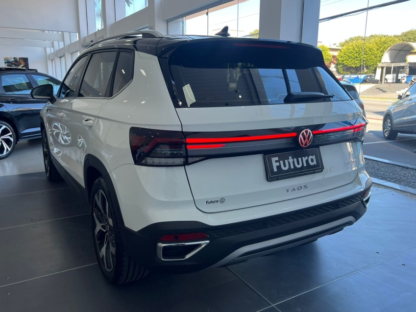 volkswagen taos 1.4 250 tsi total flex highline automatico gasolina 4p 202611