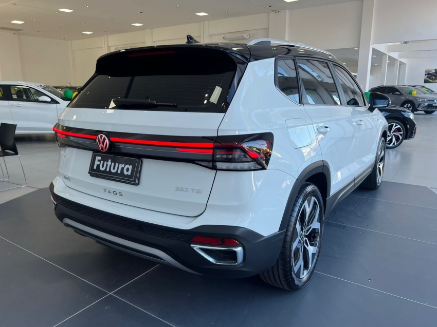 volkswagen taos 1.4 250 tsi total flex highline automatico gasolina 4p 202613