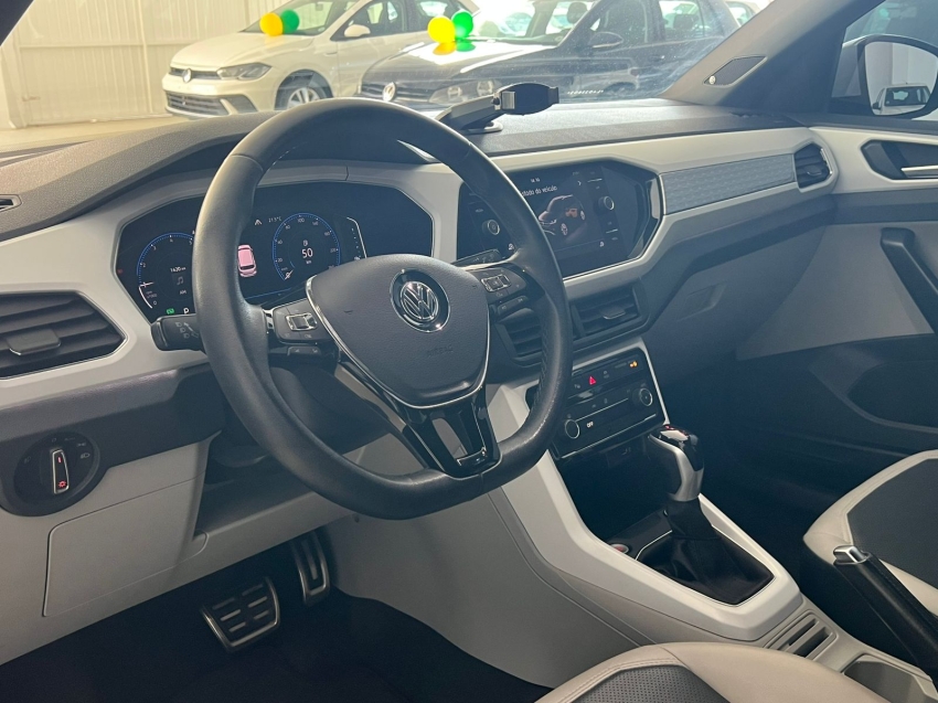 volkswagen t-cross 1.4 250 tsi total flex highline automatico gasolina 4p 20203