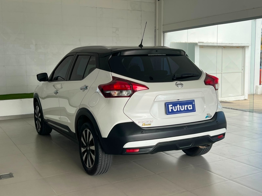 nissan kicks 1.6 16v flexstart sl 4p xtronic gasolina automatico 201811