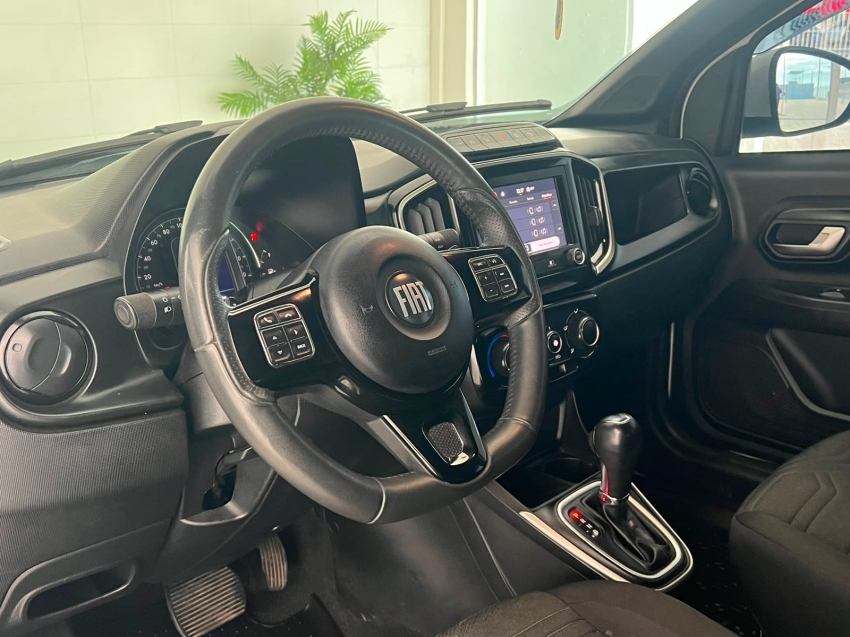fiat strada 1.3 firefly flex volcano cd cvt gasolina 4p automatico 20233