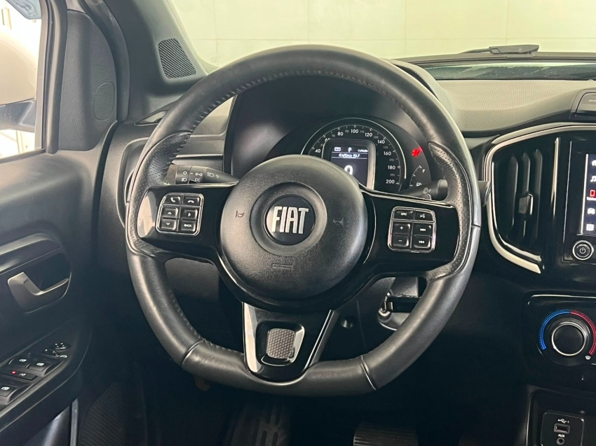 fiat strada 1.3 firefly flex volcano cd cvt gasolina 4p automatico 20235