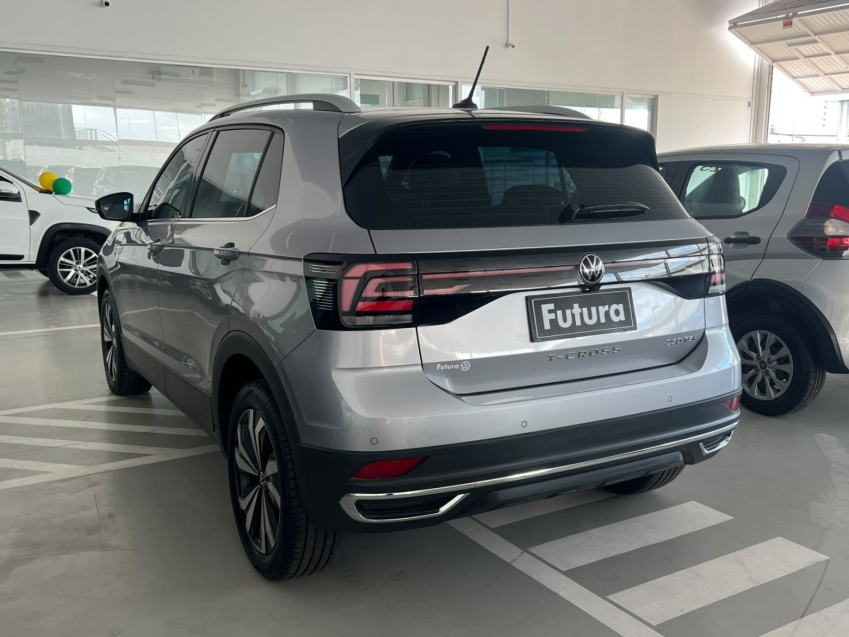 volkswagen t-cross 1.4 250 tsi total flex highline automatico gasolina 4p 202411